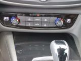 Opel Insignia bei Gebrauchtwagen.expert - Abbildung (13 / 15)