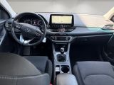 Hyundai i30 bei Gebrauchtwagen.expert - Abbildung (12 / 15) Hyundai i30 bei Gebrauchtwagen.expert - Abbildung (12 / 15)