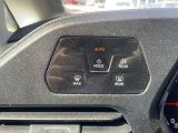 VW Caddy bei Gebrauchtwagen.expert - Abbildung (14 / 15)