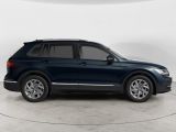 VW Tiguan bei Gebrauchtwagen.expert - Abbildung (3 / 4) VW Tiguan bei Gebrauchtwagen.expert - Abbildung (3 / 4)