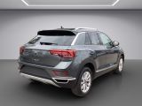 VW T-Roc bei Gebrauchtwagen.expert - Abbildung (5 / 15) VW T-Roc bei Gebrauchtwagen.expert - Abbildung (5 / 15)