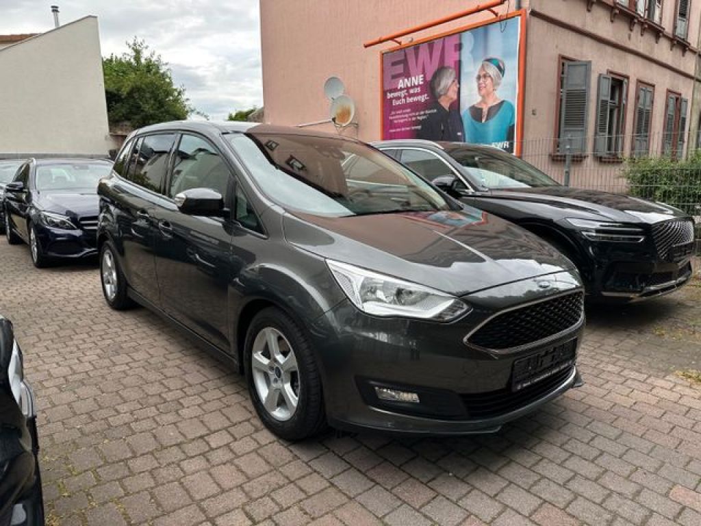 Ford C-MAX bei Gebrauchtwagen.expert - Hauptabbildung Ford C-MAX bei Gebrauchtwagen.expert - Hauptabbildung