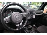 Jeep Wrangler bei Gebrauchtwagen.expert - Abbildung (14 / 15)