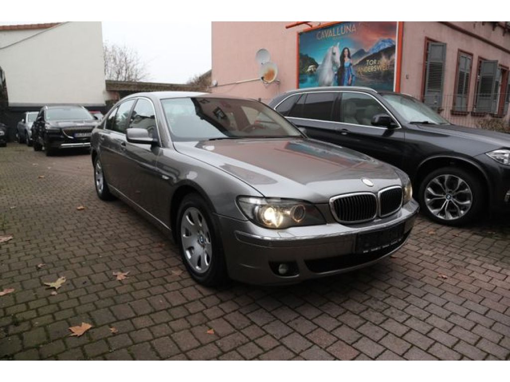 BMW 7er bei Gebrauchtwagen.expert - Hauptabbildung BMW 7er bei Gebrauchtwagen.expert - Hauptabbildung