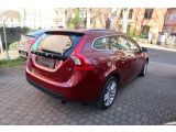 Volvo V60 bei Gebrauchtwagen.expert - Abbildung (4 / 15)