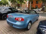 VW Eos bei Gebrauchtwagen.expert - Abbildung (3 / 15) VW Eos bei Gebrauchtwagen.expert - Abbildung (3 / 15)