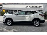 Nissan Qashqai bei Gebrauchtwagen.expert - Abbildung (8 / 15)