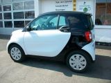 Smart smart fortwo bei Gebrauchtwagen.expert - Abbildung (5 / 13)