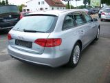 Audi A4 bei Gebrauchtwagen.expert - Abbildung (4 / 13)