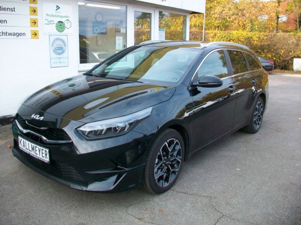 Kia Ceed bei Gebrauchtwagen.expert - Hauptabbildung Kia Ceed bei Gebrauchtwagen.expert - Hauptabbildung