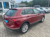 VW Tiguan bei Gebrauchtwagen.expert - Abbildung (2 / 10)