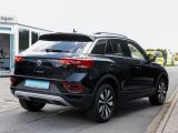 VW T-Roc bei Gebrauchtwagen.expert - Abbildung (2 / 15) VW T-Roc bei Gebrauchtwagen.expert - Abbildung (2 / 15)