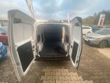 Nissan NV200 bei Gebrauchtwagen.expert - Abbildung (5 / 9)