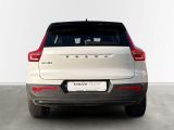 Volvo XC40 bei Gebrauchtwagen.expert - Abbildung (4 / 15) Volvo XC40 bei Gebrauchtwagen.expert - Abbildung (4 / 15)