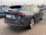 Skoda Octavia RS bei Gebrauchtwagen.expert - Abbildung (4 / 15)