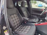 VW Polo bei Gebrauchtwagen.expert - Abbildung (14 / 15) VW Polo bei Gebrauchtwagen.expert - Abbildung (14 / 15)