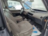 Renault Espace bei Gebrauchtwagen.expert - Abbildung (12 / 15)