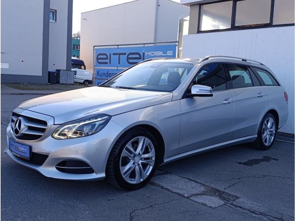 Mercedes-Benz E-Klasse bei Gebrauchtwagen.expert - Hauptabbildung Mercedes-Benz E-Klasse bei Gebrauchtwagen.expert - Hauptabbildung