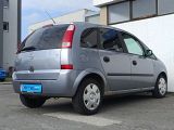 Opel Meriva bei Gebrauchtwagen.expert - Abbildung (3 / 15)