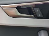 Audi A4 bei Gebrauchtwagen.expert - Abbildung (14 / 15) Audi A4 bei Gebrauchtwagen.expert - Abbildung (14 / 15)