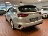 Kia Ceed Sporty Wagon bei Gebrauchtwagen.expert - Abbildung (6 / 10)