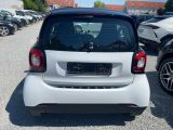 Smart smart fortwo bei Gebrauchtwagen.expert - Abbildung (4 / 11)