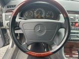 Mercedes-Benz E-Klasse bei Gebrauchtwagen.expert - Abbildung (8 / 15)