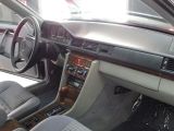 Mercedes-Benz 300 bei Gebrauchtwagen.expert - Abbildung (14 / 15)