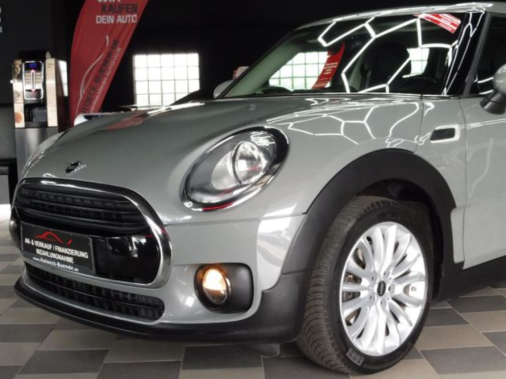 Mini Cooper D bei Gebrauchtwagen.expert - Hauptabbildung Mini Cooper D bei Gebrauchtwagen.expert - Hauptabbildung