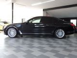BMW 7er bei Gebrauchtwagen.expert - Abbildung (9 / 15)