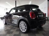 Mini Cooper bei Gebrauchtwagen.expert - Abbildung (8 / 15)