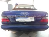 Mercedes-Benz 220 bei Gebrauchtwagen.expert - Abbildung (8 / 15)