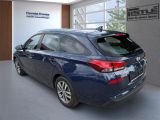 Hyundai i30 cw bei Gebrauchtwagen.expert - Abbildung (4 / 13)
