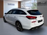 Hyundai i30 cw bei Gebrauchtwagen.expert - Abbildung (4 / 15)