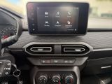 Dacia Sandero bei Gebrauchtwagen.expert - Abbildung (9 / 15) Dacia Sandero bei Gebrauchtwagen.expert - Abbildung (9 / 15)