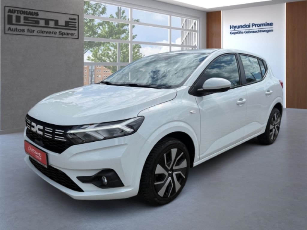 Dacia Sandero bei Gebrauchtwagen.expert - Hauptabbildung Dacia Sandero bei Gebrauchtwagen.expert - Hauptabbildung