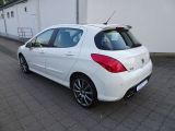 Peugeot 308 bei Gebrauchtwagen.expert - Abbildung (2 / 15)