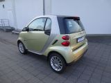 Smart smart fortwo bei Gebrauchtwagen.expert - Abbildung (2 / 15)