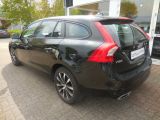 Volvo V60 bei Gebrauchtwagen.expert - Abbildung (2 / 15)