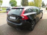 Volvo V60 bei Gebrauchtwagen.expert - Abbildung (12 / 15)