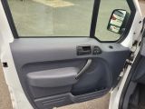 Ford Transit bei Gebrauchtwagen.expert - Abbildung (13 / 15) Ford Transit bei Gebrauchtwagen.expert - Abbildung (13 / 15)