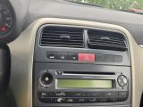 Fiat Punto bei Gebrauchtwagen.expert - Abbildung (13 / 15) Fiat Punto bei Gebrauchtwagen.expert - Abbildung (13 / 15)