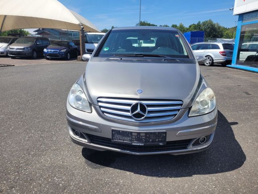Mercedes-Benz B-Klasse bei Gebrauchtwagen.expert - Hauptabbildung Mercedes-Benz B-Klasse bei Gebrauchtwagen.expert - Hauptabbildung