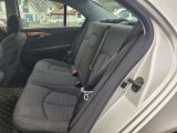Mercedes-Benz E-Klasse bei Gebrauchtwagen.expert - Abbildung (14 / 15) Mercedes-Benz E-Klasse bei Gebrauchtwagen.expert - Abbildung (14 / 15)
