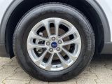 Ford Kuga bei Gebrauchtwagen.expert - Abbildung (6 / 15)