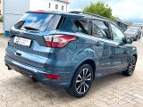 Ford Kuga bei Gebrauchtwagen.expert - Abbildung (4 / 15)