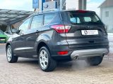 Ford Kuga bei Gebrauchtwagen.expert - Abbildung (3 / 15)