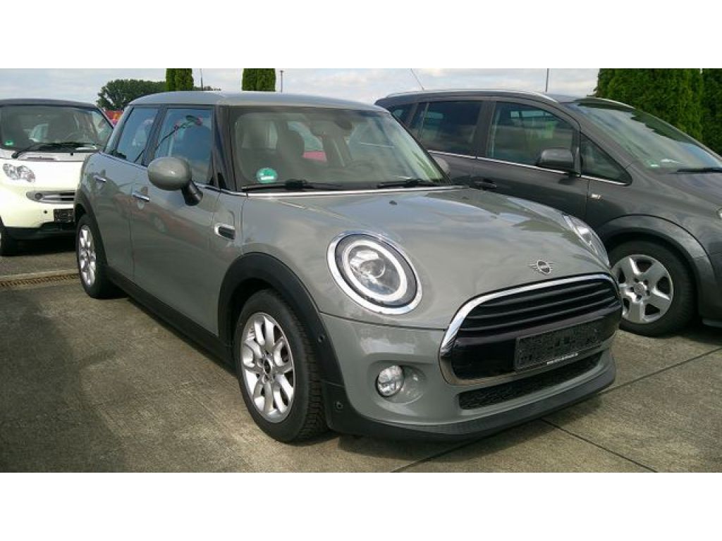 Mini Cooper bei Gebrauchtwagen.expert - Hauptabbildung Mini Cooper bei Gebrauchtwagen.expert - Hauptabbildung