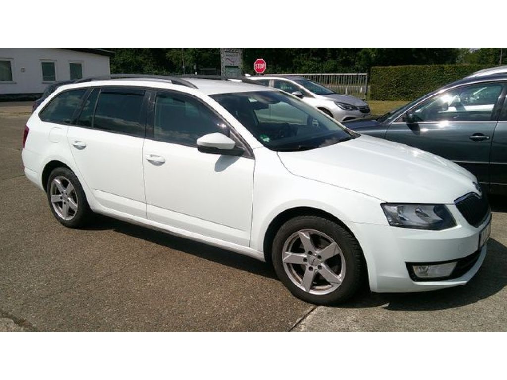 Skoda Octavia bei Gebrauchtwagen.expert - Hauptabbildung Skoda Octavia bei Gebrauchtwagen.expert - Hauptabbildung