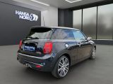 Mini Cooper S bei Gebrauchtwagen.expert - Abbildung (5 / 15)